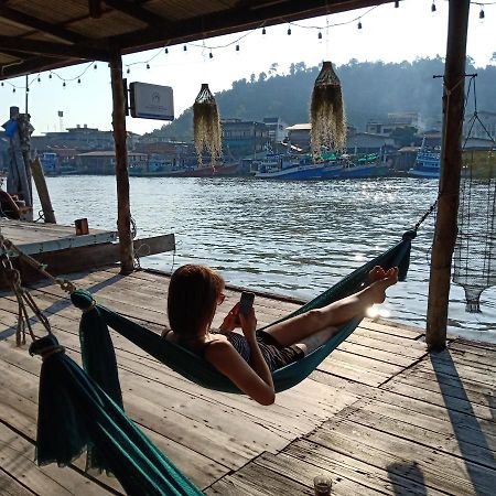 Rub Lom Chom Klong Homestay Csumphon Kültér fotó