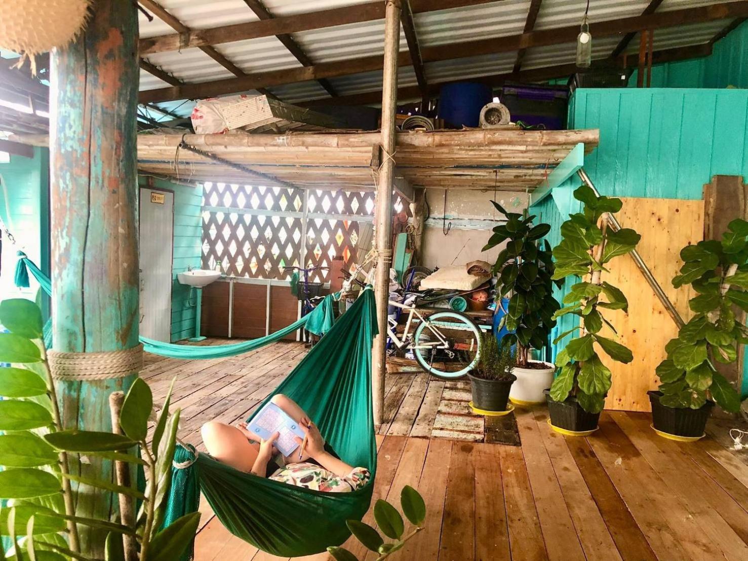 Rub Lom Chom Klong Homestay Csumphon Kültér fotó